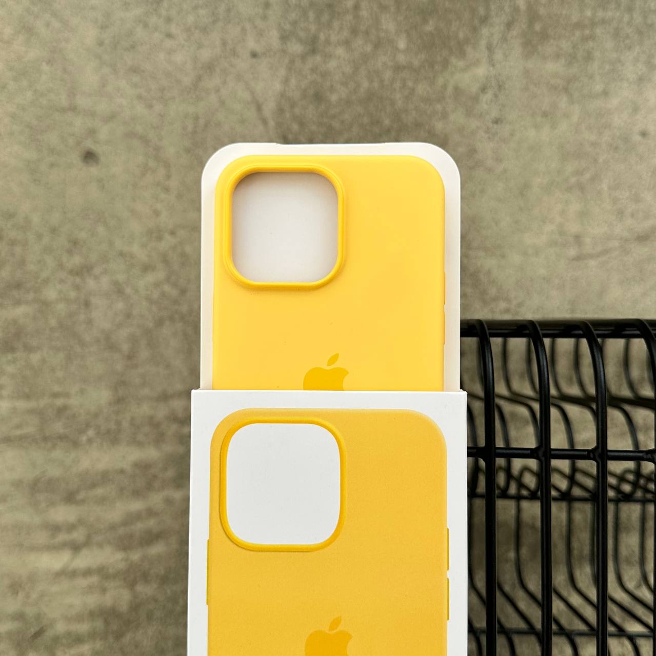 Чохол Silicone case з Magsafe на iPhone 14 Pro Max Sunglow (06)