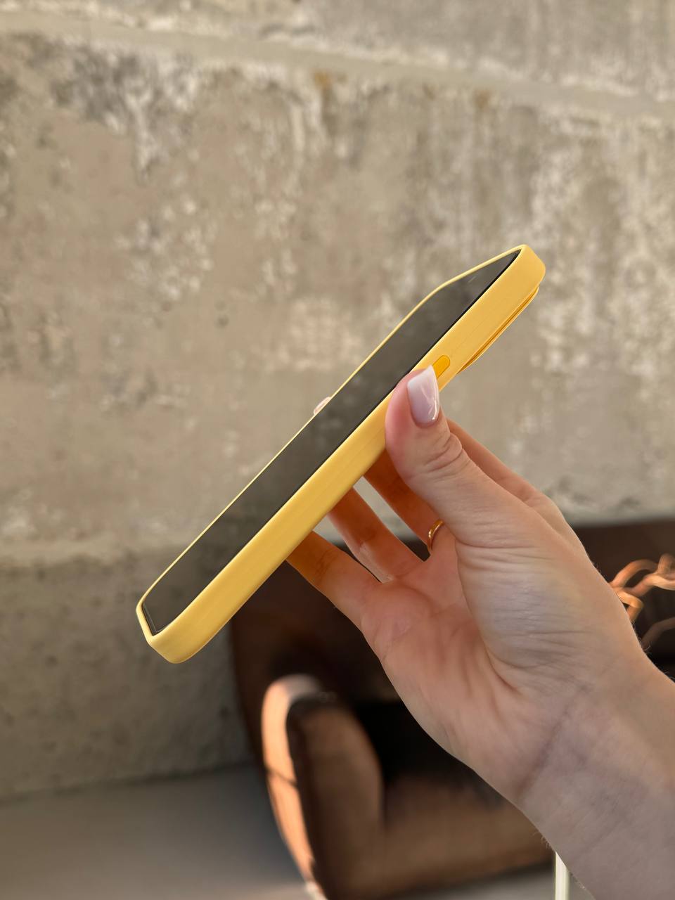 Чехол Silicone case с Magsafe на iPhone 14 Pro Max Sunglow (06)