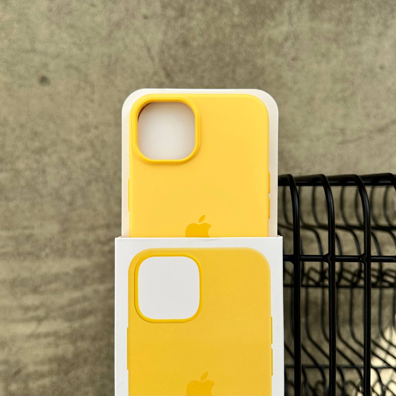 Чохол Silicone case з Magsafe на iPhone 14+ Sunglow (06)