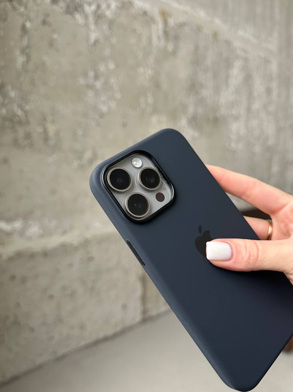 Чохол Silicone case з Magsafe на iPhone 15 Pro Black (01)