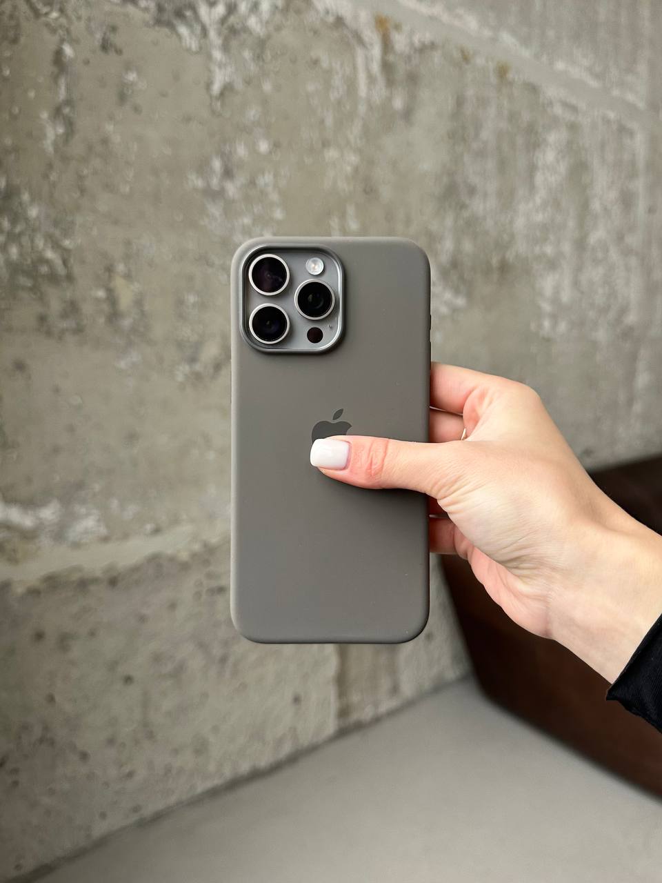 Чехол Silicone case с Magsafe на iPhone 15 Pro Max Clay (02)