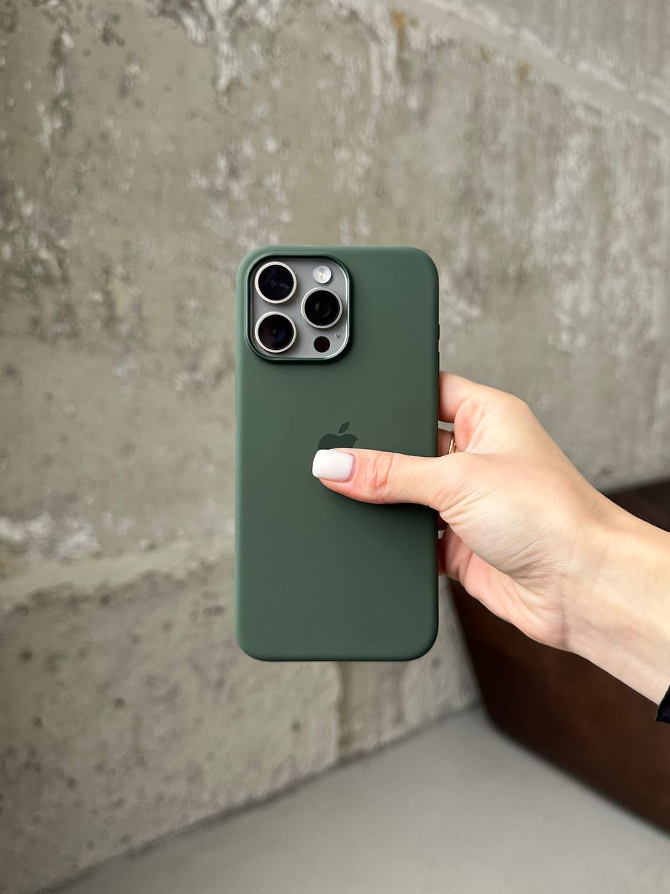 Чехол Silicone case с Magsafe на iPhone 15 Pro Max Cypress (05)