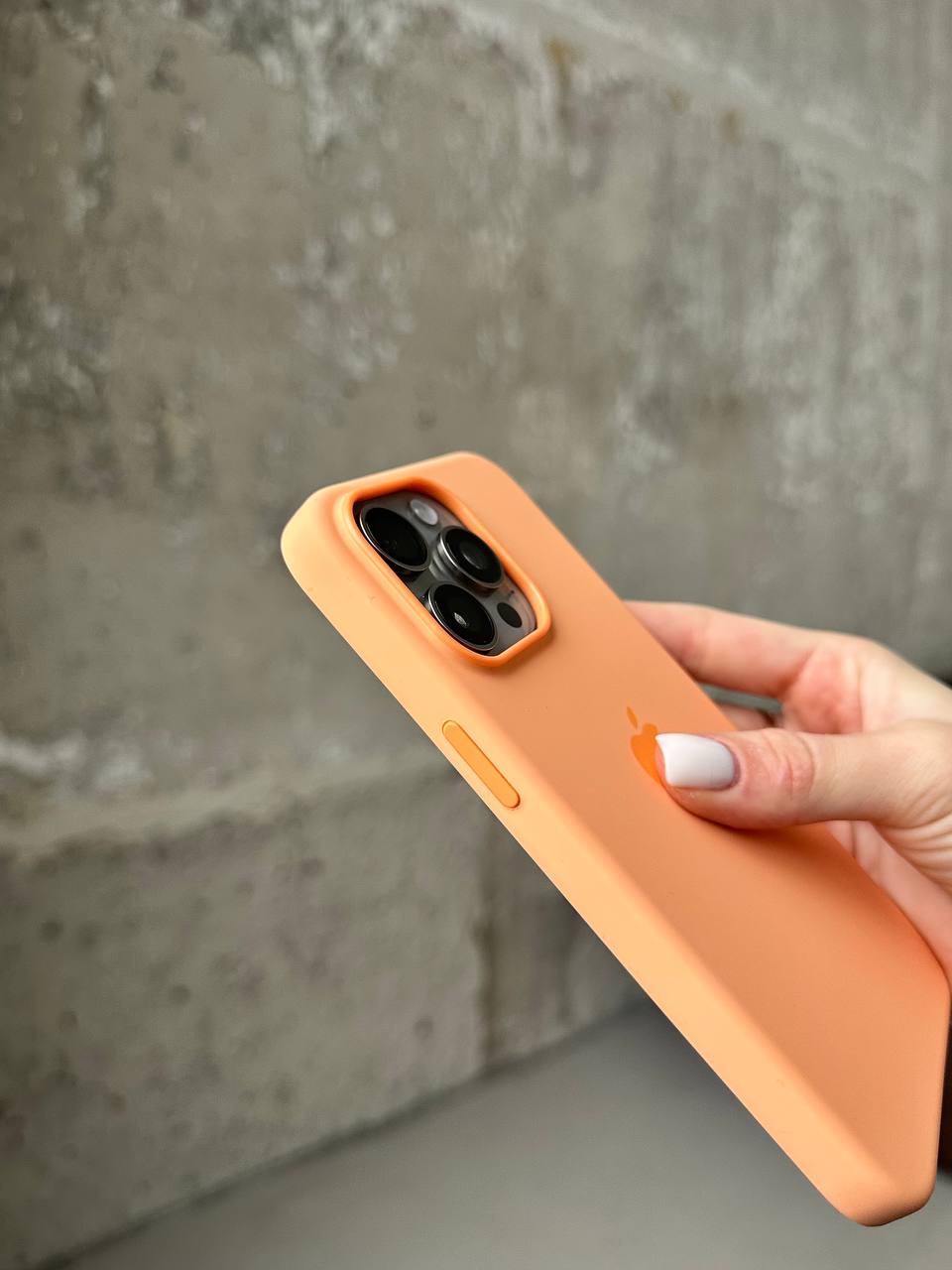 Чехол Silicone case с Magsafe на iPhone 15 Pro Orange Sorbet (07)