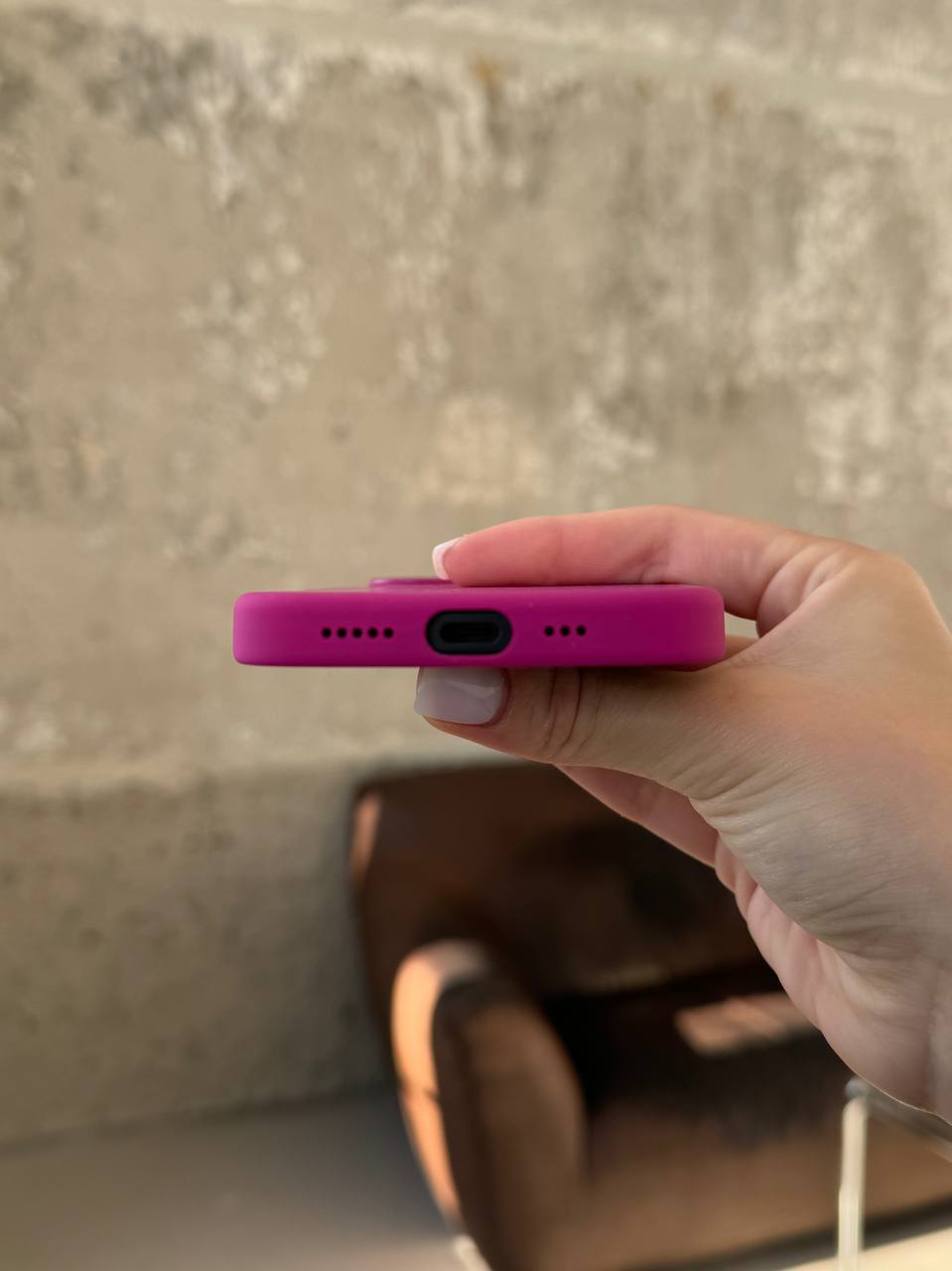 Чехол Silicone case с Magsafe на iPhone 16 Fuchsia (07)