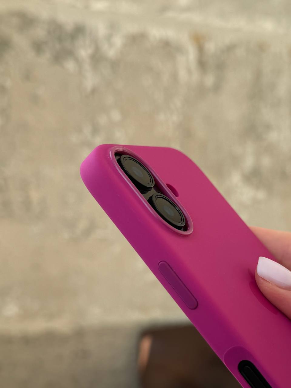Чехол Silicone case с Magsafe на iPhone 16 Fuchsia (07)