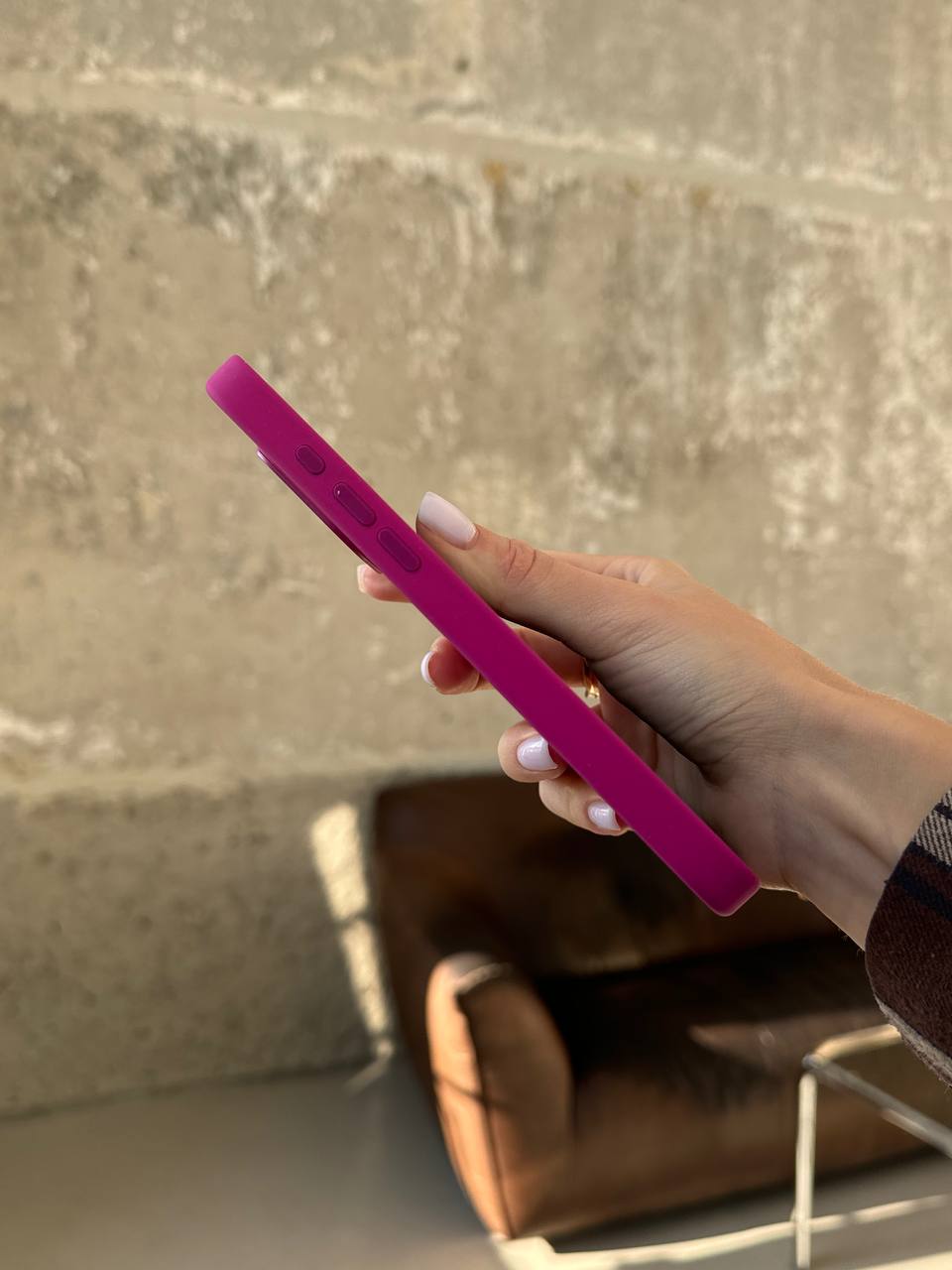 Чехол Silicone case с Magsafe на iPhone 16 Pro Max Fuchsia (07)