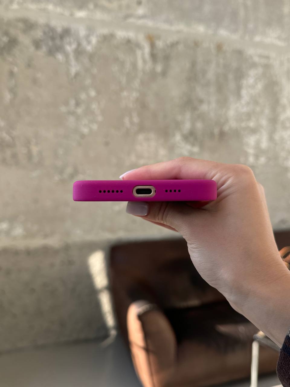 Чехол Silicone case с Magsafe на iPhone 16 Pro Max Fuchsia (07)