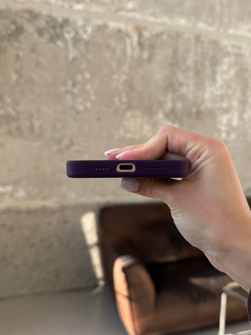 Чехол Silicone case с Magsafe на iPhone 16 Pro Plum (03)