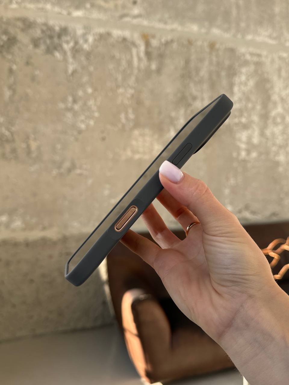 Чехол Silicone case с Magsafe на iPhone 16 Pro Max Stone Gray (02)