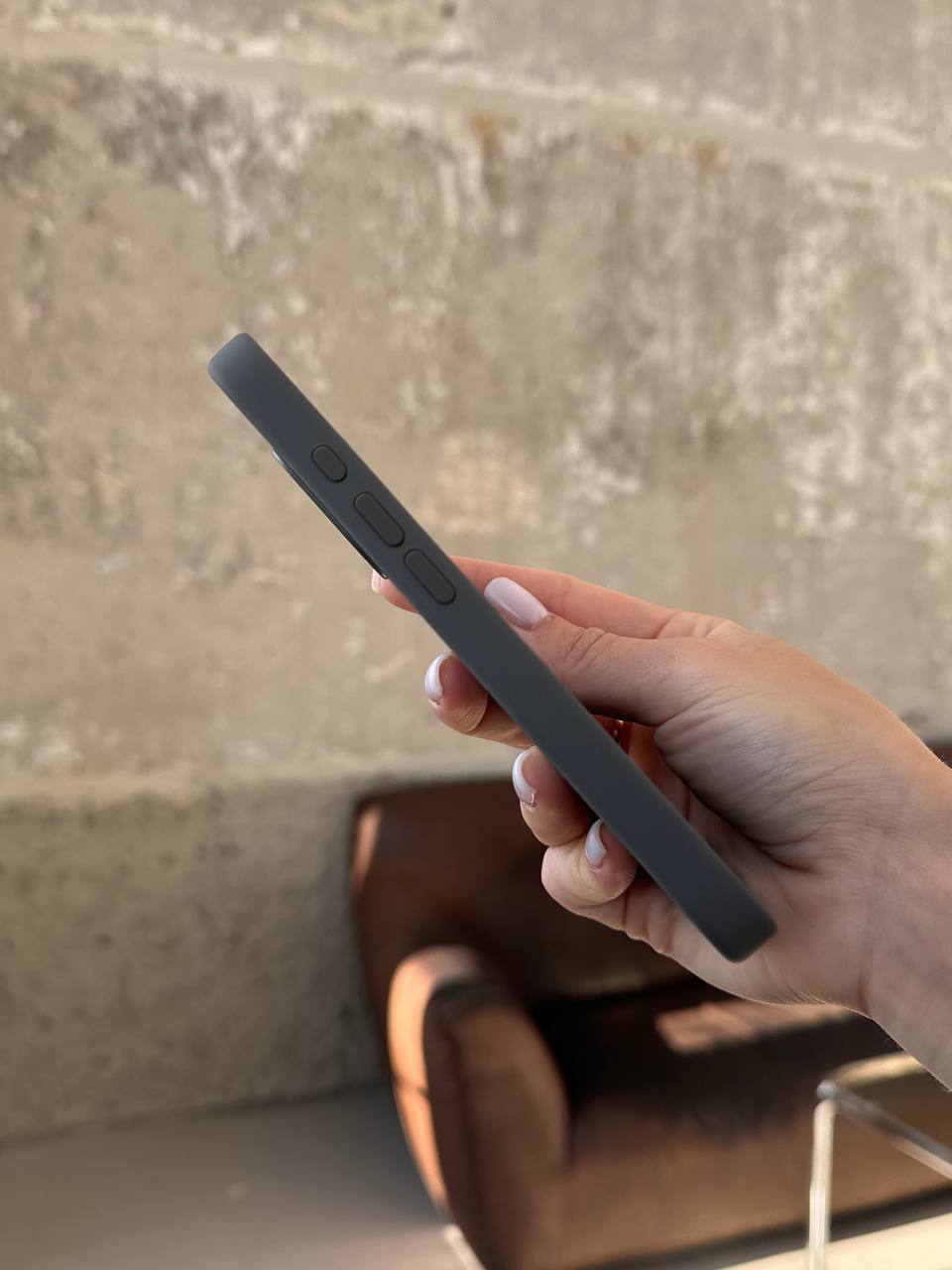 Чехол Silicone case с Magsafe на iPhone 16 Stone Gray (02)