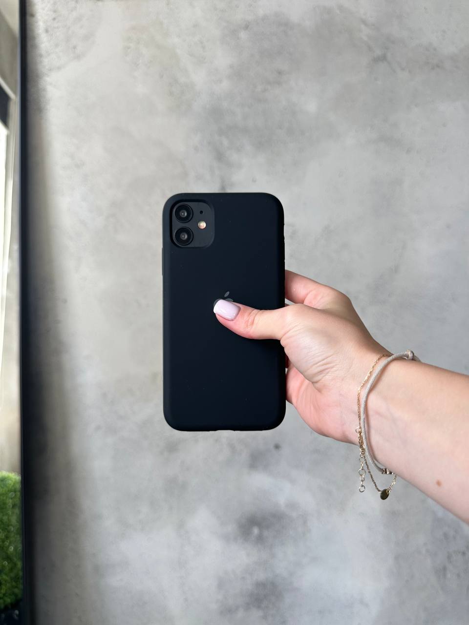 Чехол Silicone case с открытой камерой на iPhone 11 Pro Black (01)