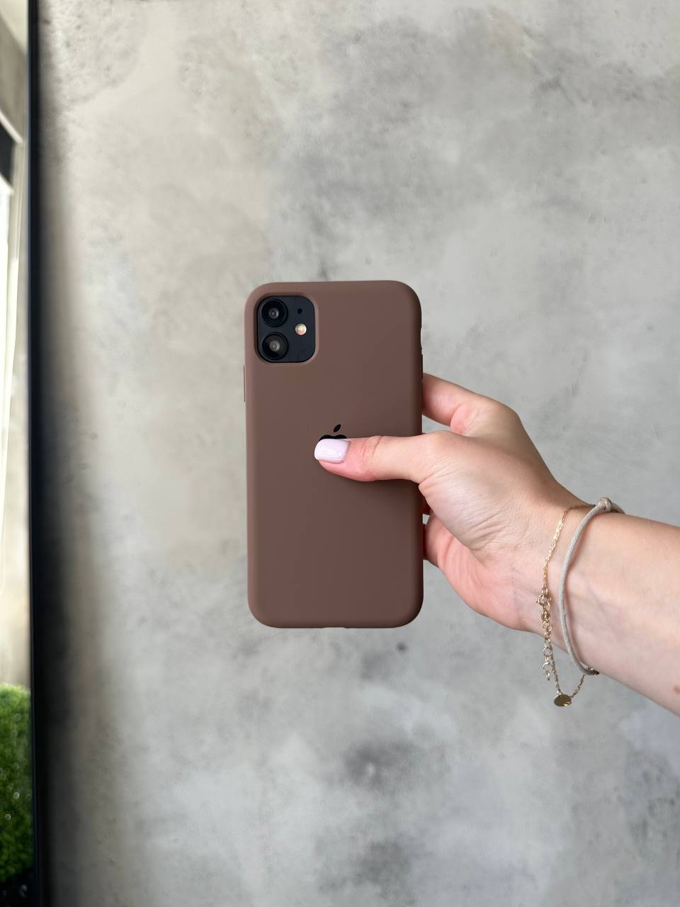 Чехол Silicone case с открытой камерой на iPhone 11 Pro Max Chocolate (43)