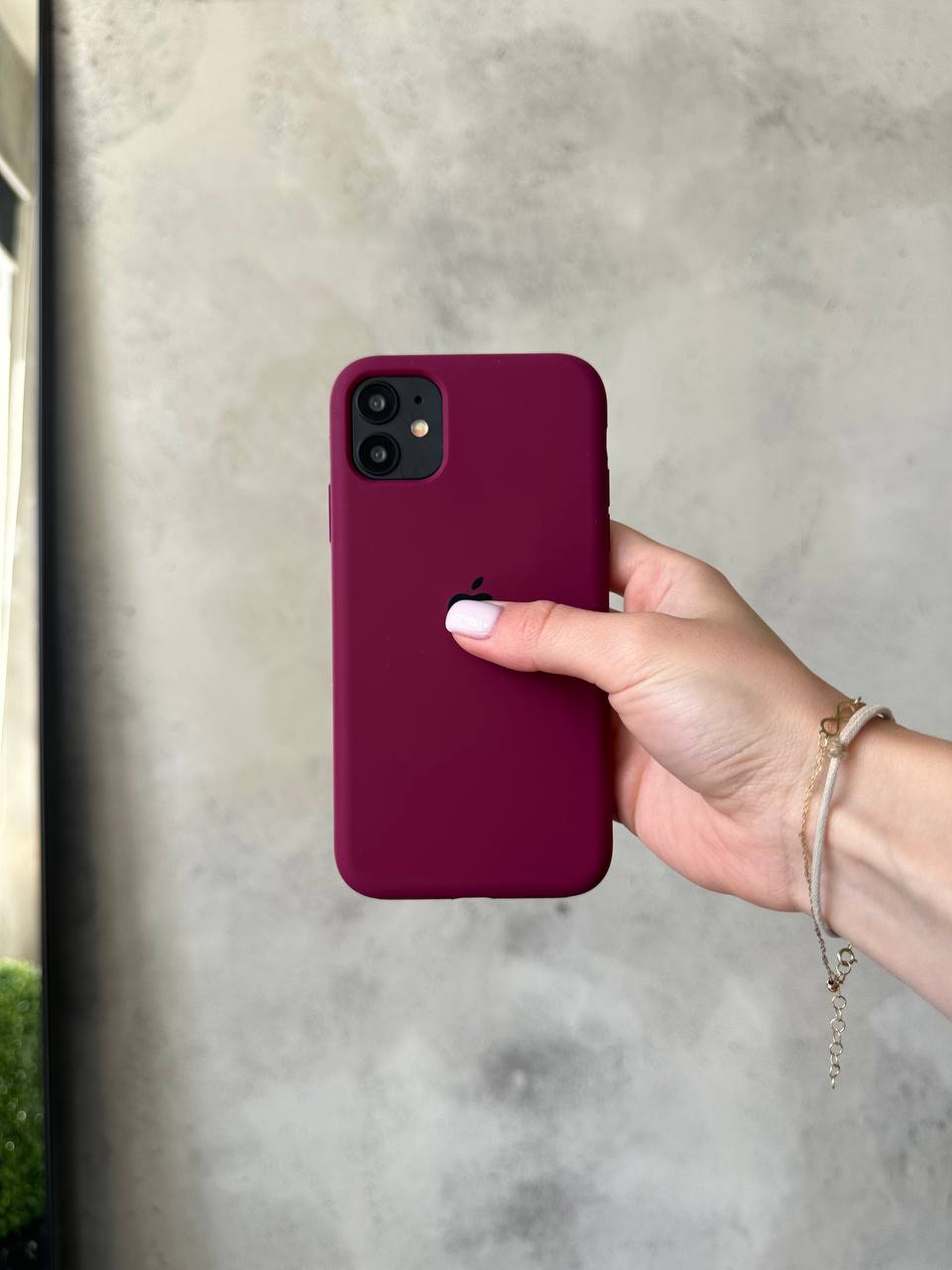 Чехол Silicone case с открытой камерой на iPhone 11 Pro Max Marsala (18)