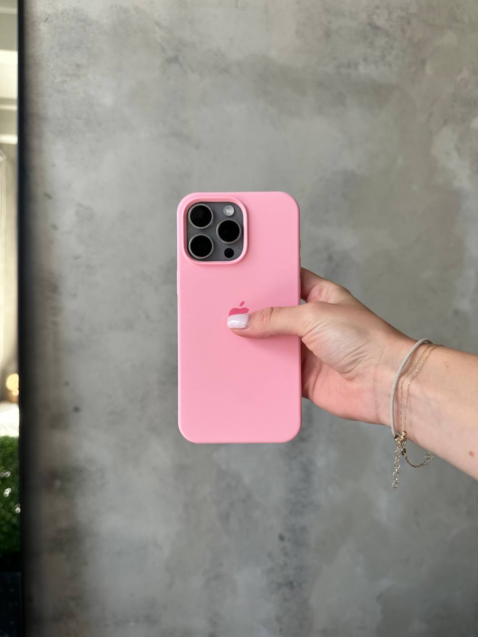 Чохол Silicone case з відкритою камерою на iPhone 16 Pro Max Baby Pink (06)