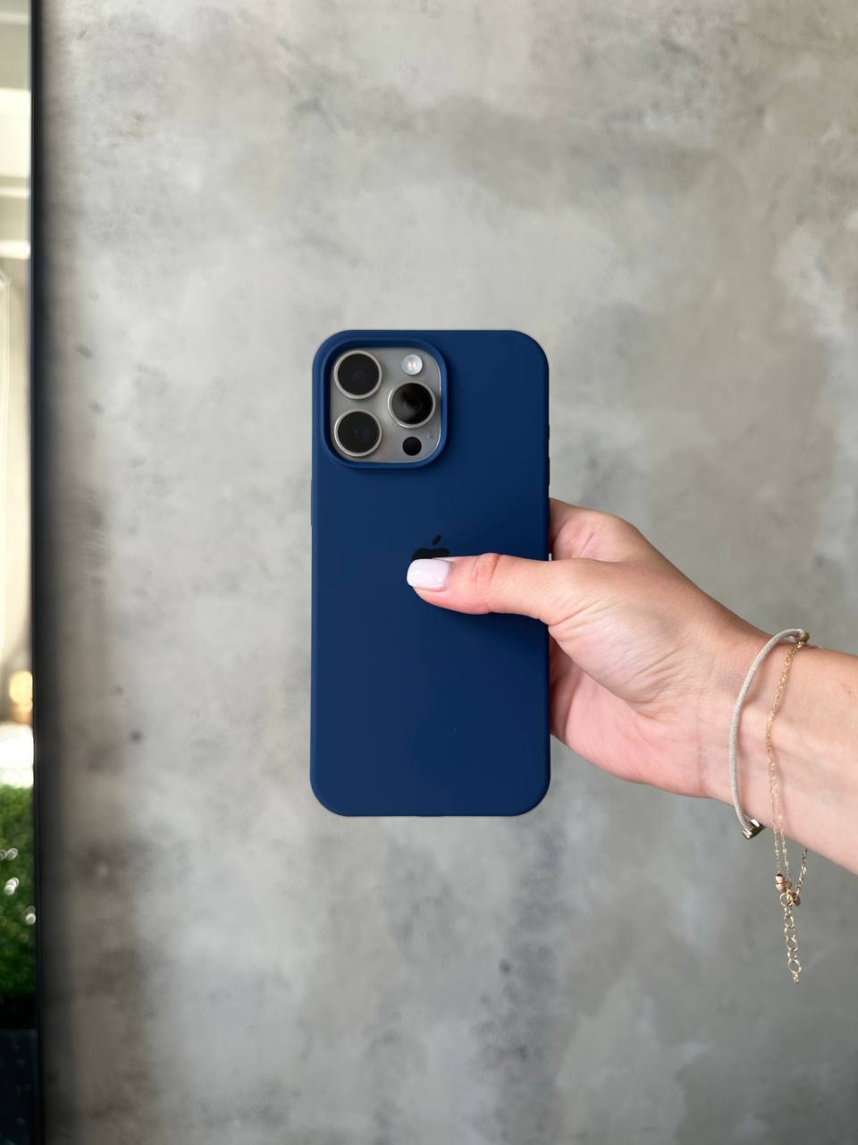 Чохол Silicone case з відкритою камерою на iPhone 16 Pro Max Deep Navy (30)