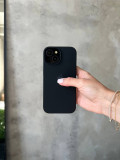 Чехол Silicone case с открытой камерой на iPhone 15+ Black (01)