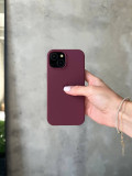 Чехол Silicone case с открытой камерой на iPhone 15+ Plum (12)