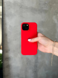 Чехол Silicone case с открытой камерой на iPhone 15+ Red (04)