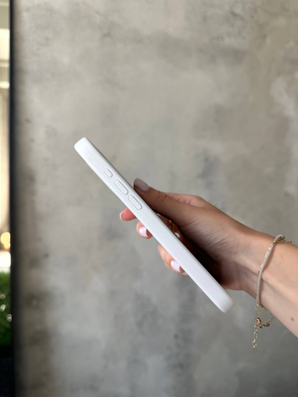 Чехол Silicone case с открытой камерой на iPhone 15 Pro Pistachio (42)