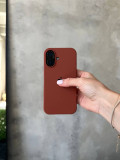 Чехол Silicone case с открытой камерой на iPhone 16 Brown (37)