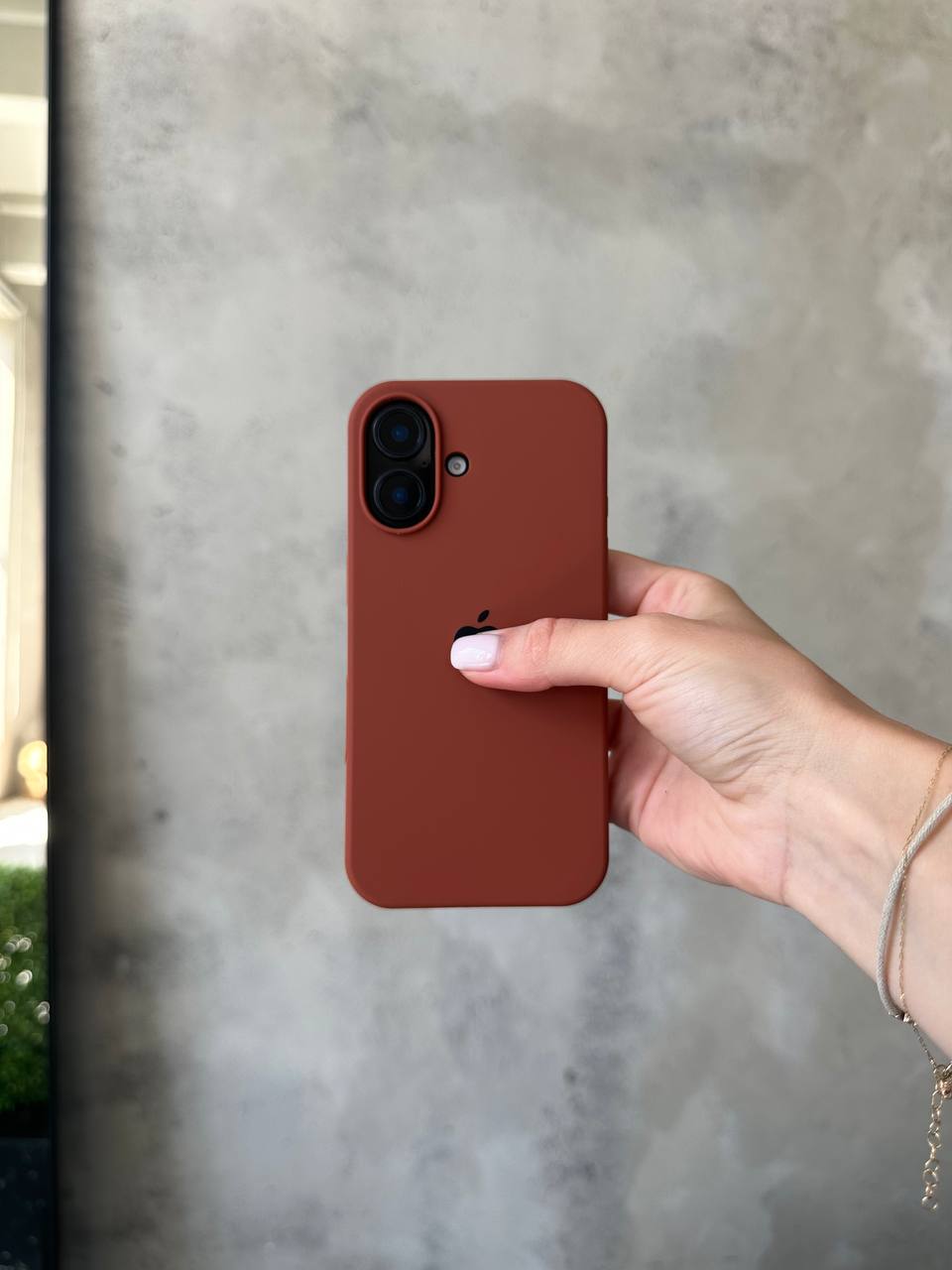 Чохол Silicone case з відкритою камерою на iPhone 17 Brown (37)