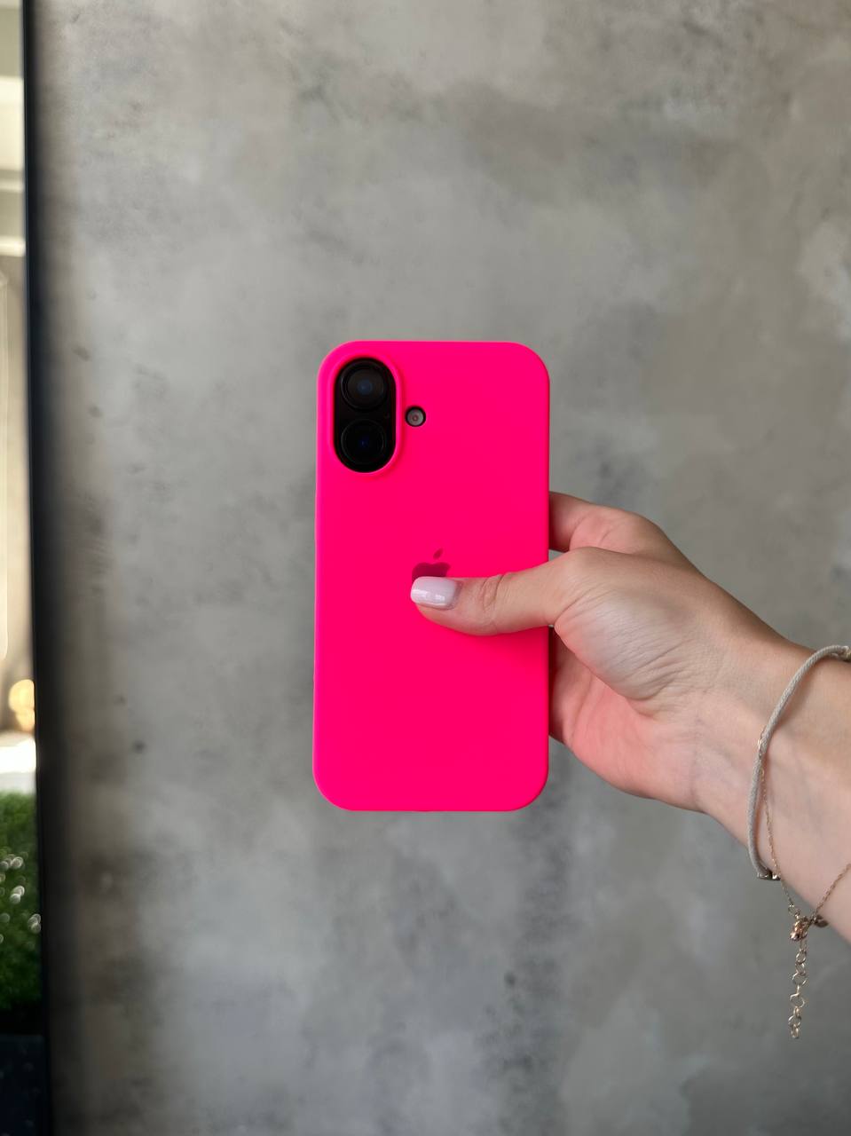 Чохол Silicone case з відкритою камерою на iPhone 17 Shiny Pink (35)