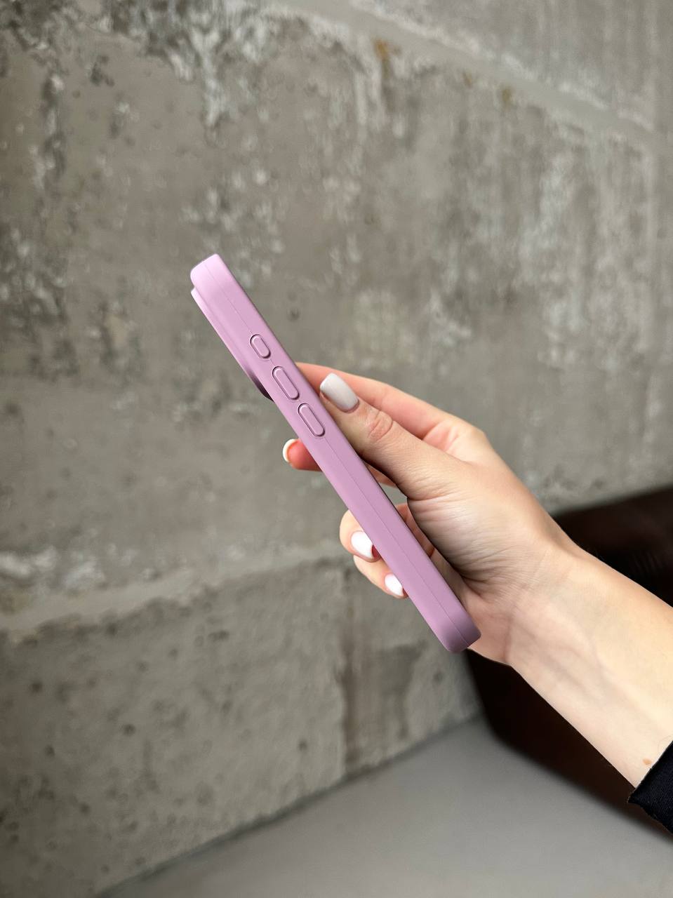 Чехол Silicone case с открытой камерой на iPhone 17 Pro Max Blueberry (20)