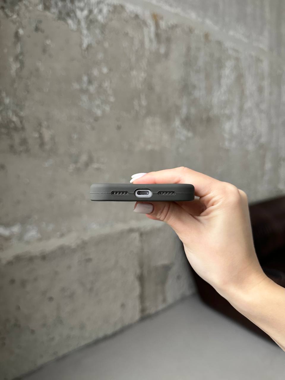 Чохол Silicone case з відкритою камерою на iPhone 17 Pro Cocoa (22)