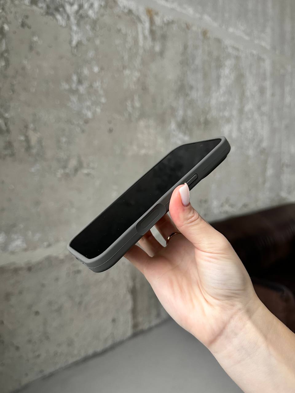 Чохол Silicone case з відкритою камерою на iPhone 17 Pro Cocoa (22)