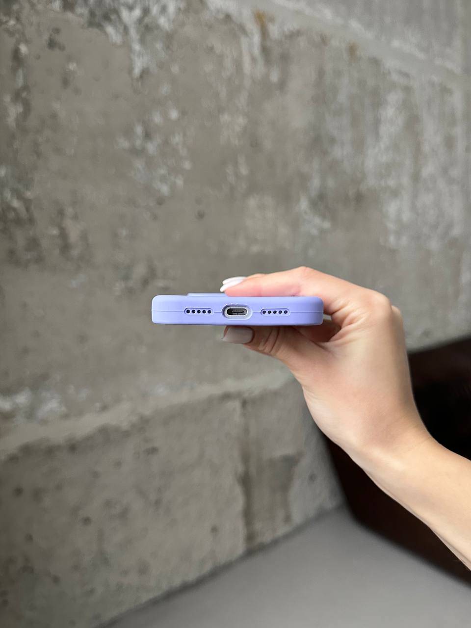 Чехол Silicone case с открытой камерой на iPhone 17 Pro Elegant Purple (23)