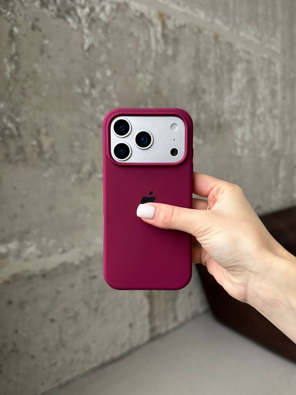 Чохол Silicone case з відкритою камерою на iPhone 17 Pro Max Marsala (18)