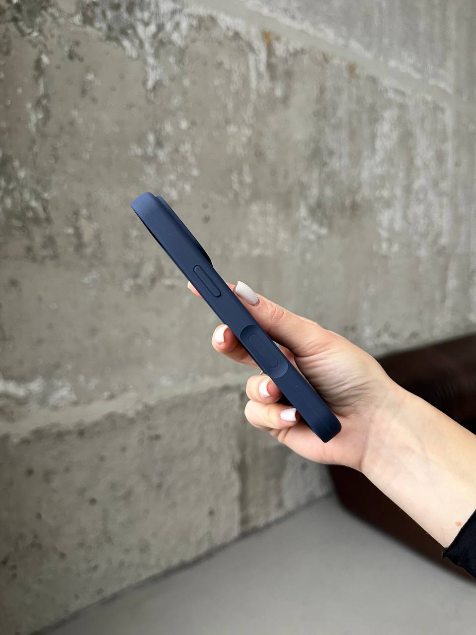 Чехол Silicone case с открытой камерой на iPhone 17 Pro Max Midnight Blue (09)