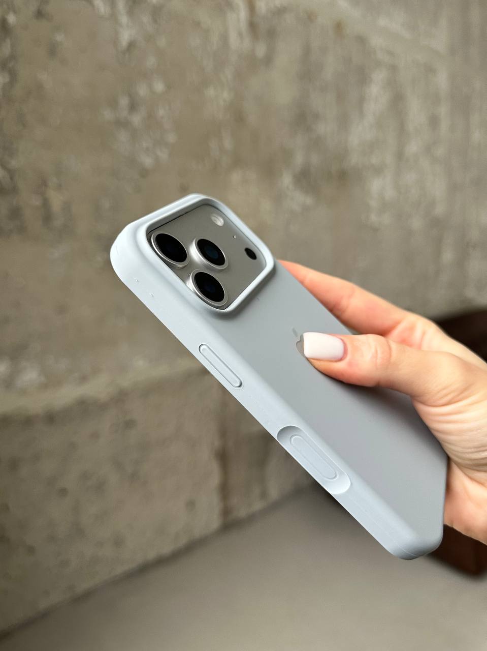 Чехол Silicone case с открытой камерой на iPhone 17 Pro Max Mist Blue (19)