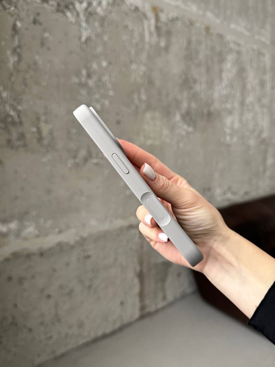 Чохол Silicone case з відкритою камерою на iPhone 17 Pebble (14)