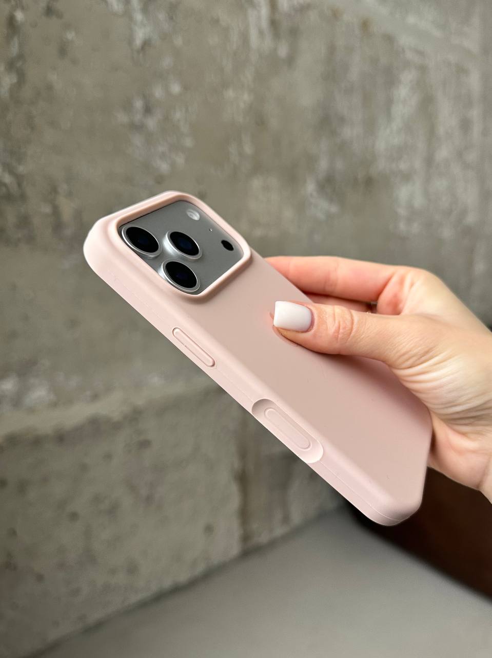 Чохол Silicone case з відкритою камерою на iPhone 17 Pro Pink Sand (26)