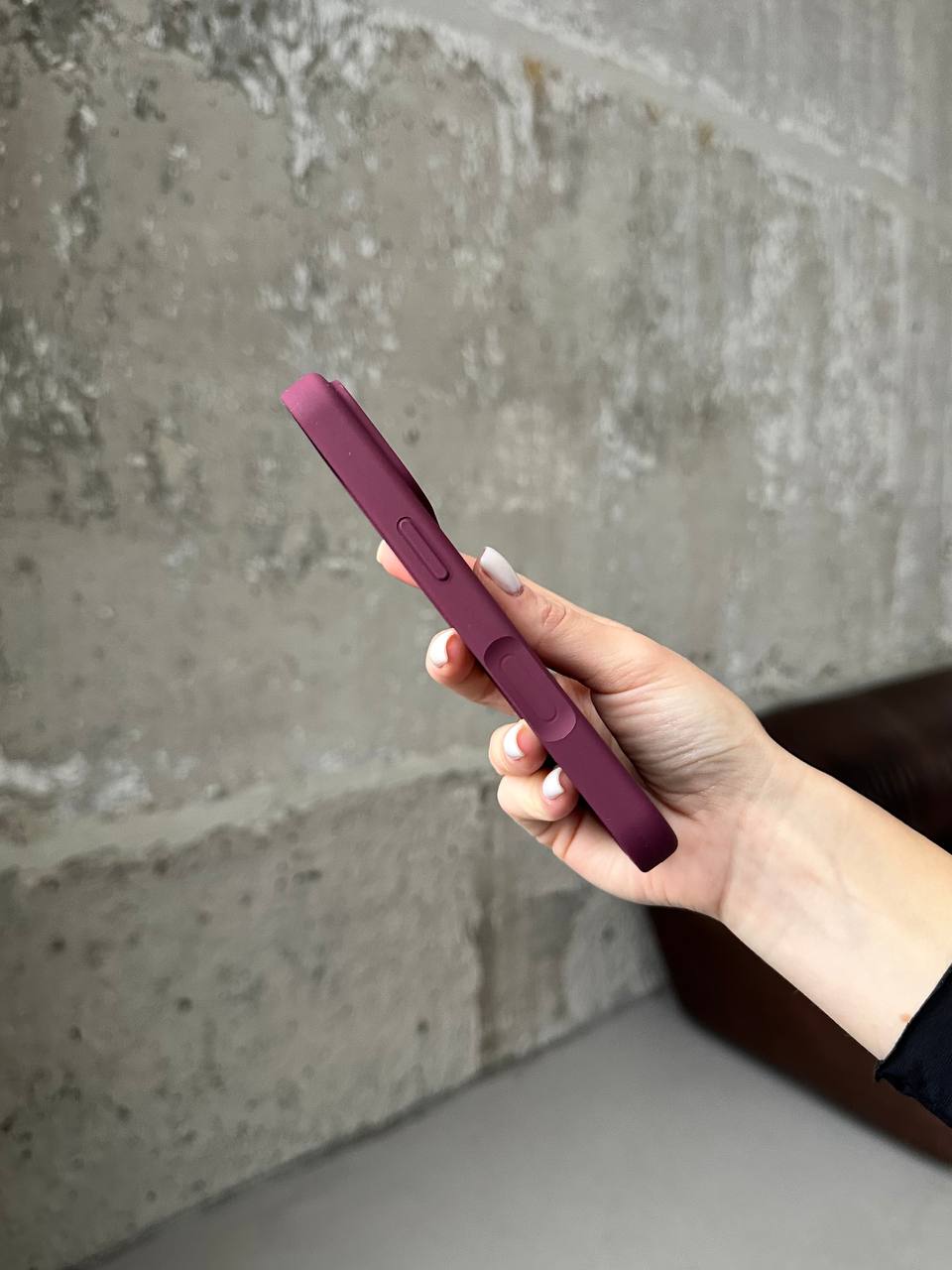 Чохол Silicone case з відкритою камерою на iPhone 17 Plum (12)
