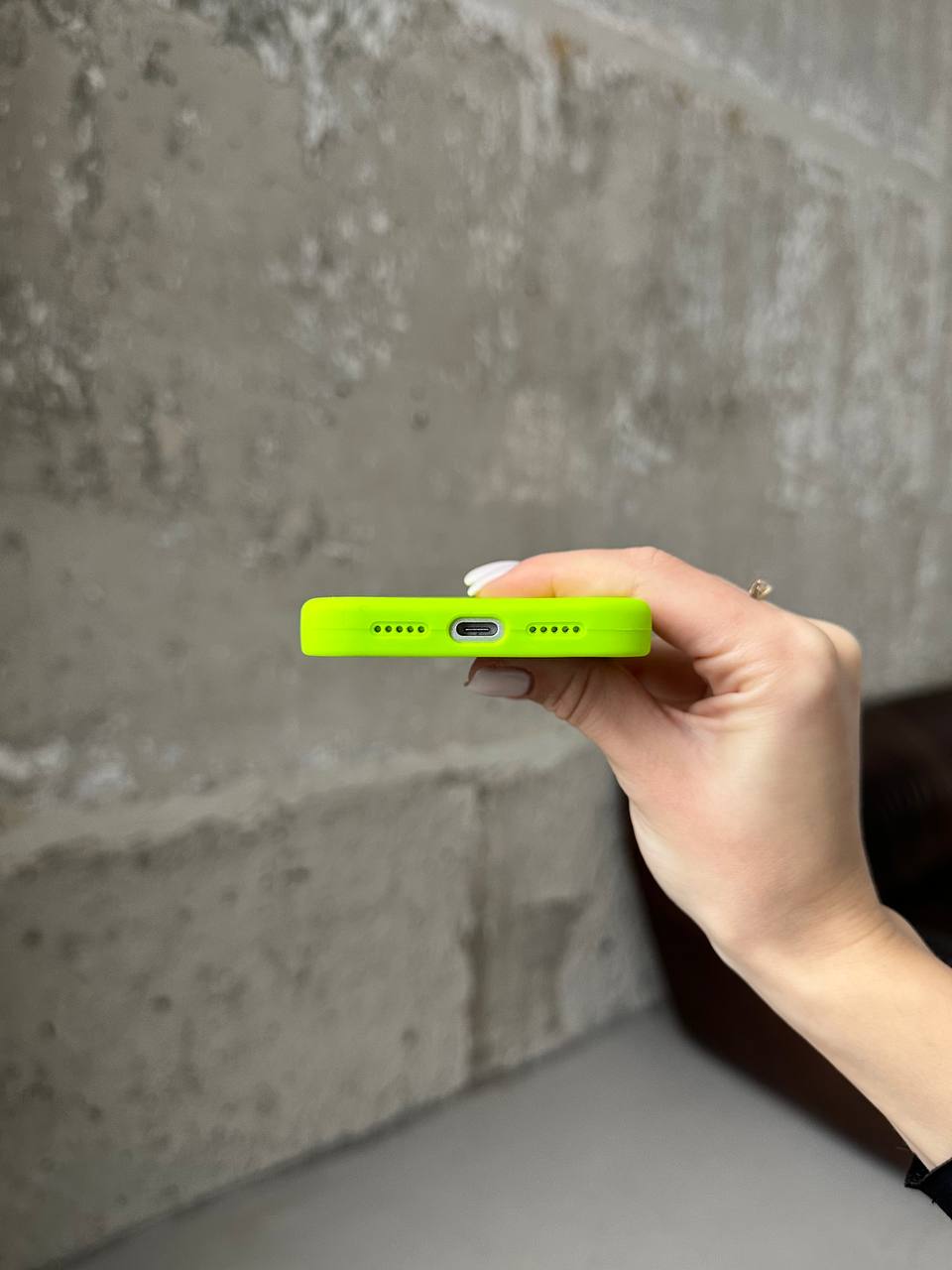 Чохол Silicone case з відкритою камерою на iPhone 17 Pro Shiny Green (34)