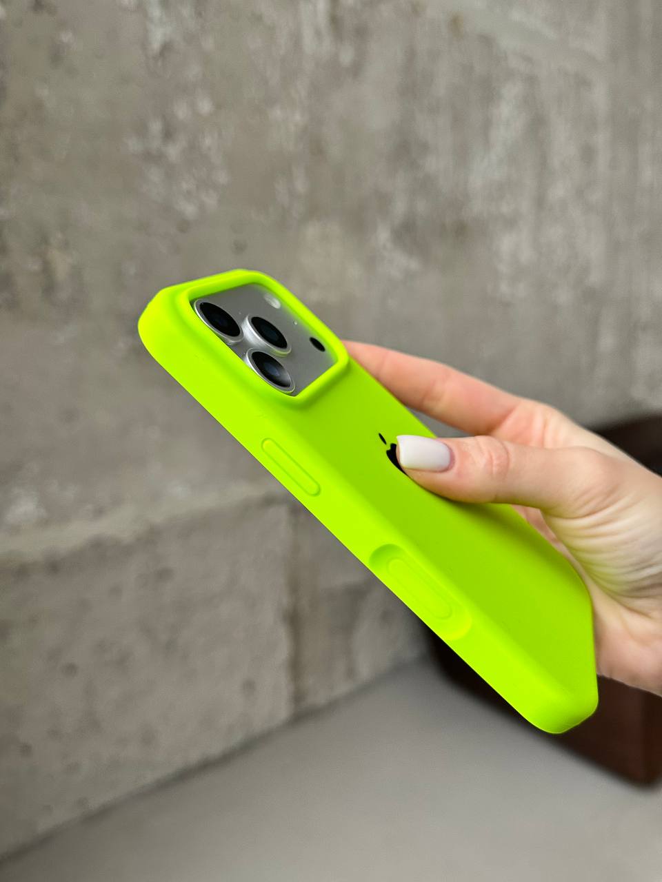 Чохол Silicone case з відкритою камерою на iPhone 17 Pro Shiny Green (34)