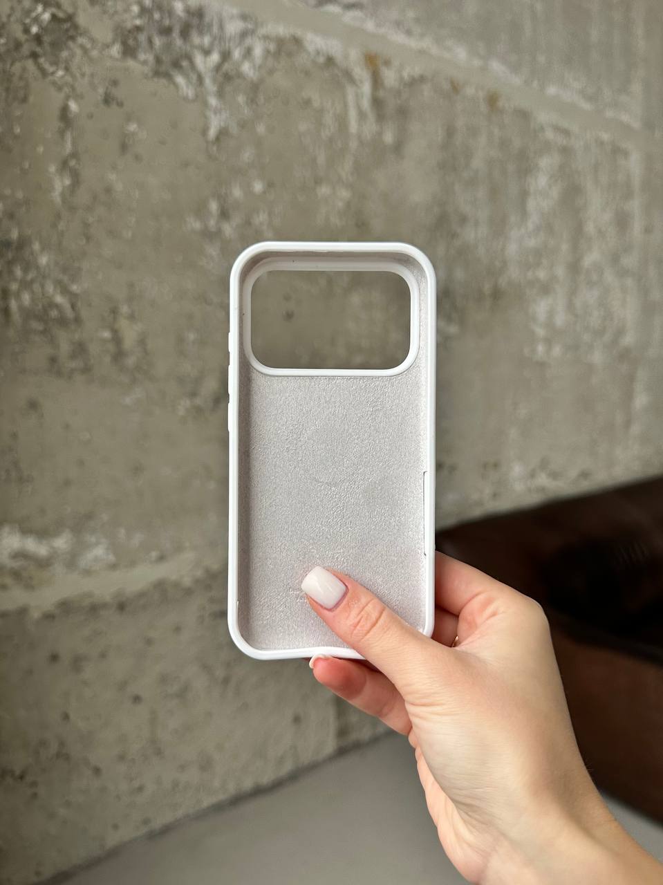 Чохол Silicone case з відкритою камерою на iPhone 17 Pro Max White (03)