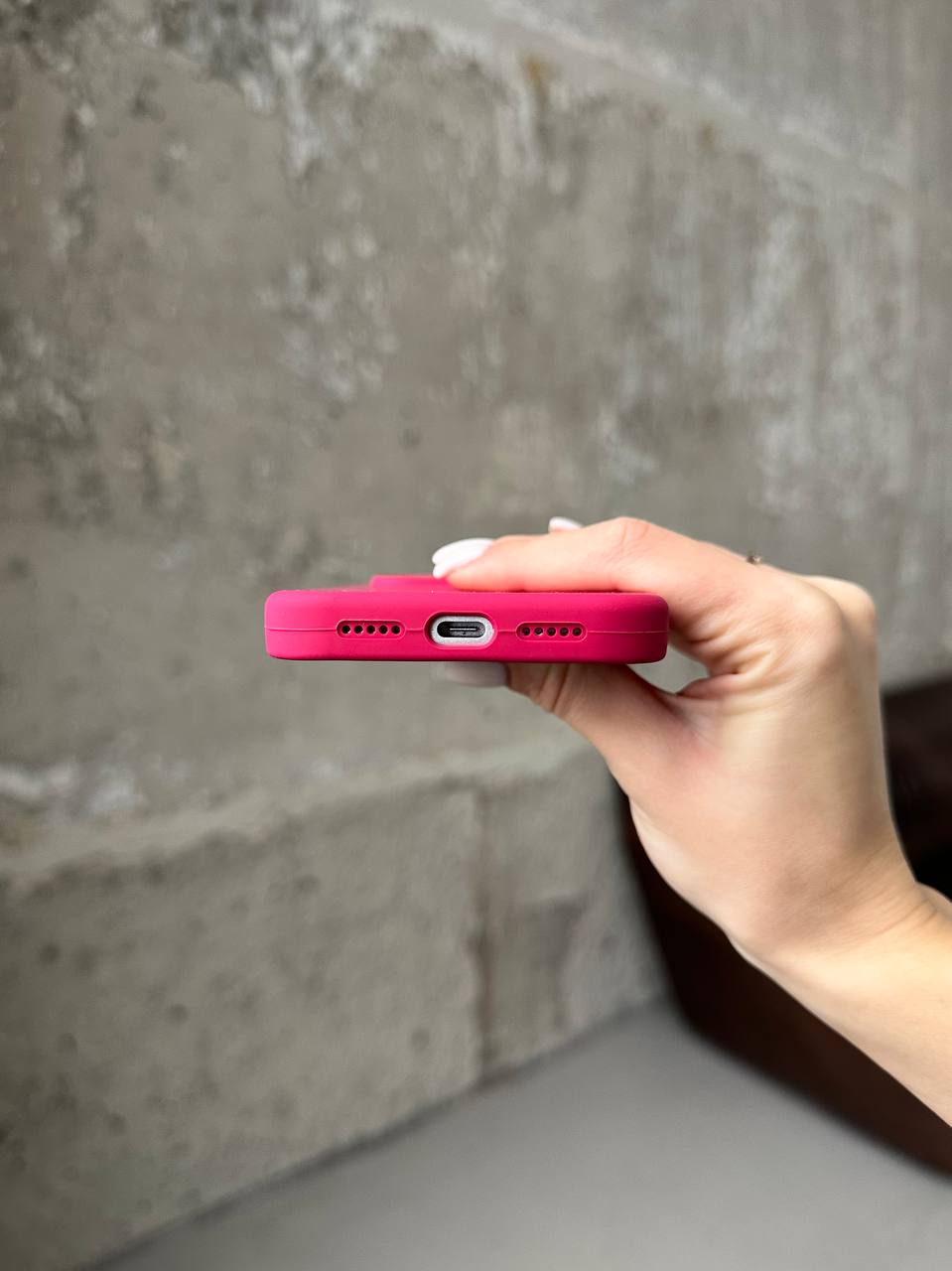 Чохол Silicone case з відкритою камерою на iPhone 17 Pro Wine Red (02)