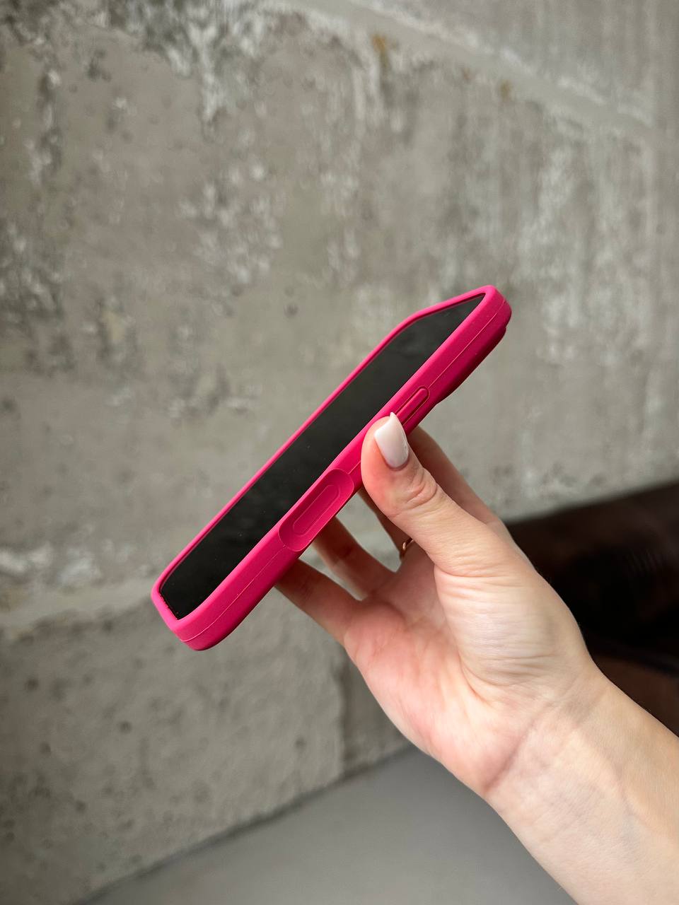 Чохол Silicone case з відкритою камерою на iPhone 17 Pro Wine Red (02)