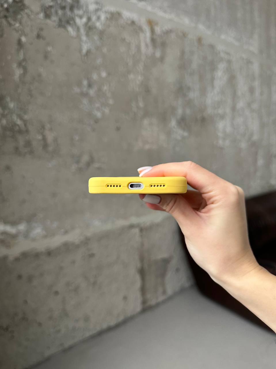 Чохол Silicone case з відкритою камерою на iPhone 17 Yellow (38)