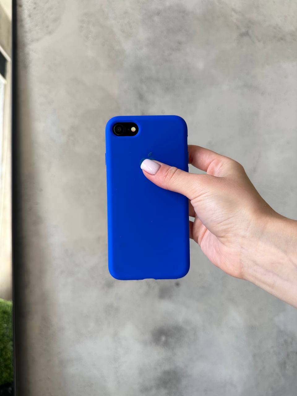 Чехол Silicone case с открытой камерой на iPhone 7 / 8 Electric Blue (29)