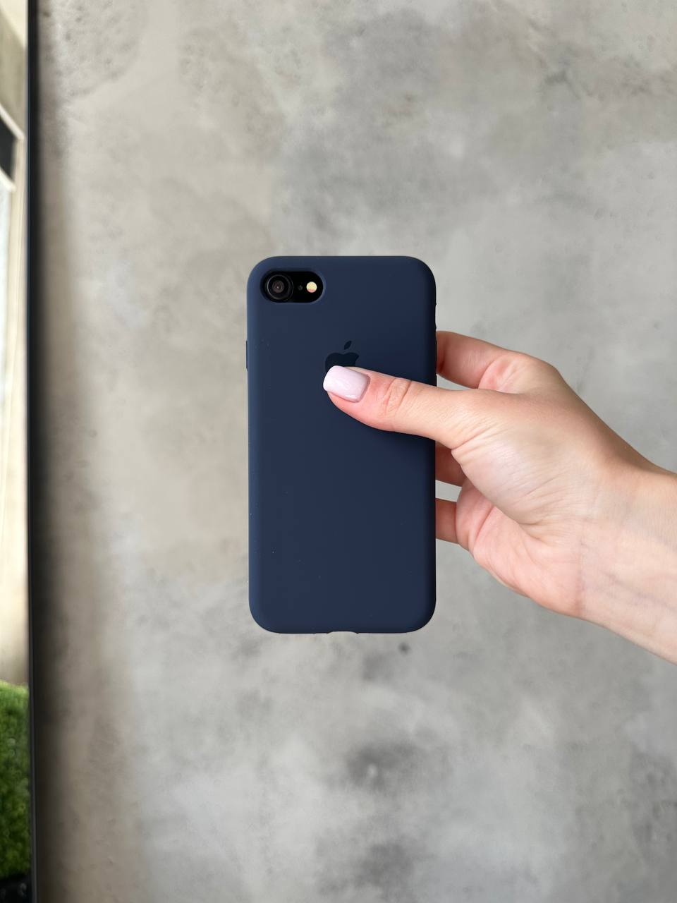 Чехол Silicone case с открытой камерой на iPhone 7/8 Midnight Blue (09)
