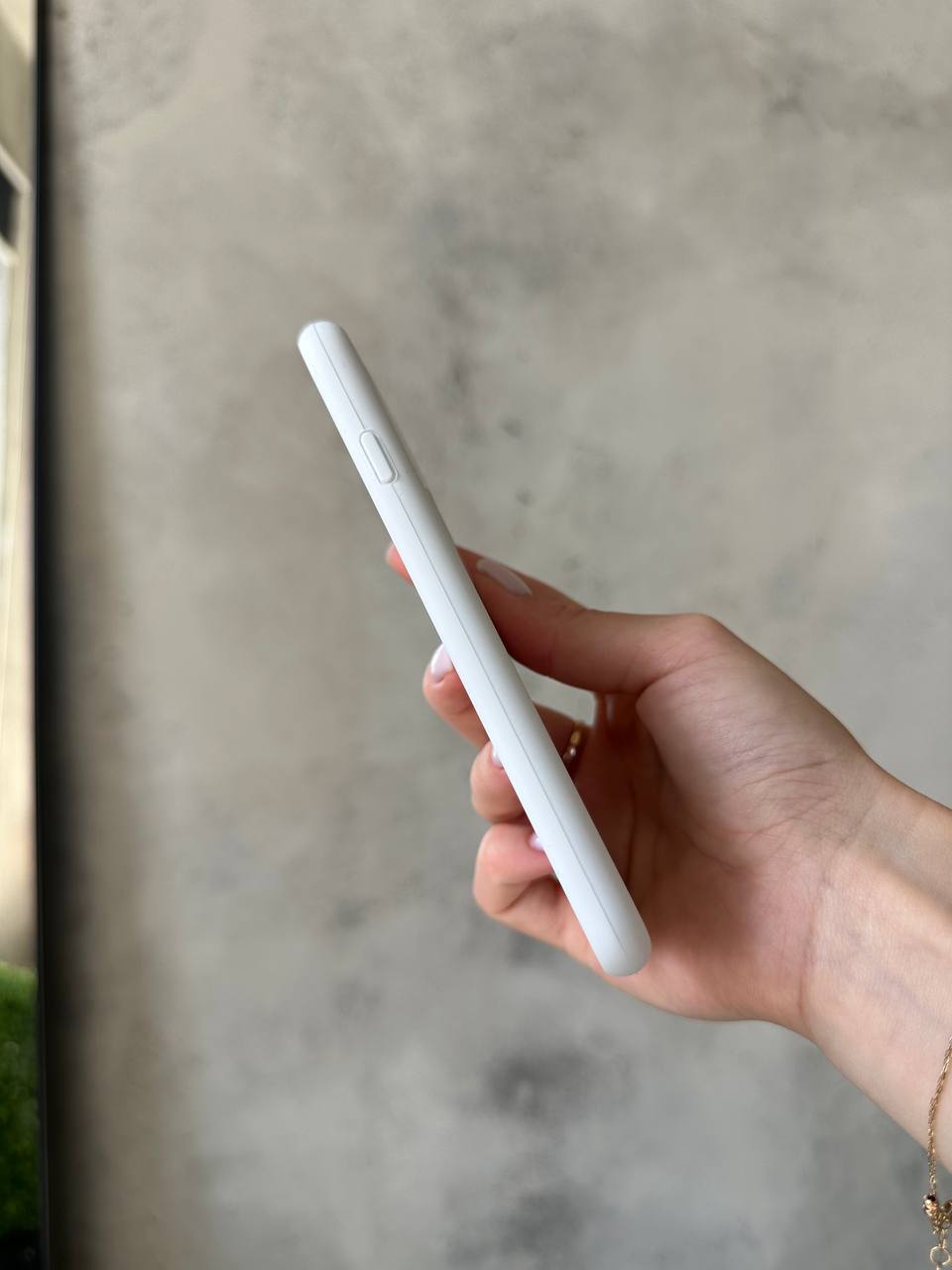 Чохол Silicone case з відкритою камерою на iPhone 7 / 8 White (03)