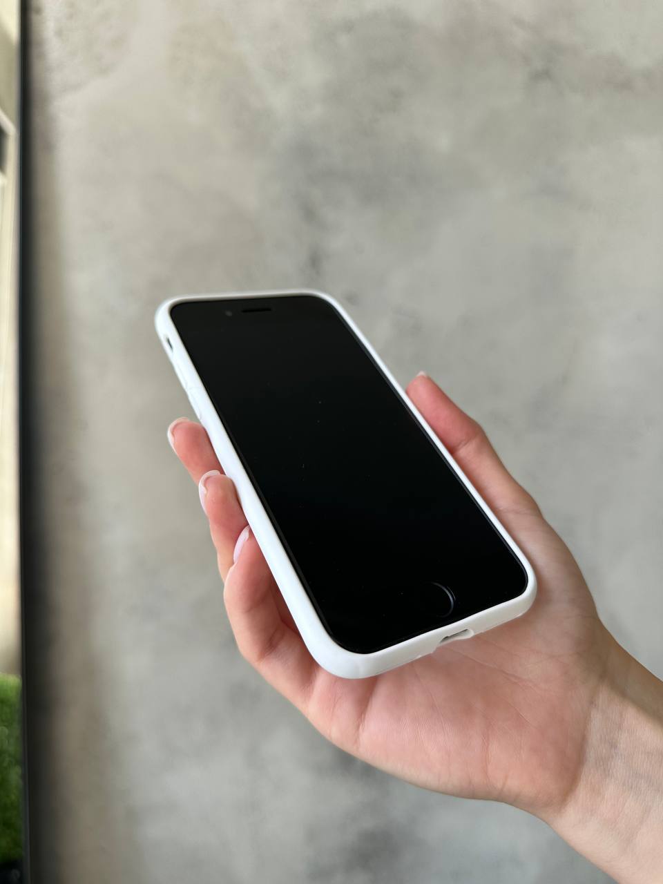 Чохол Silicone case з відкритою камерою на iPhone 7 / 8 White (03)