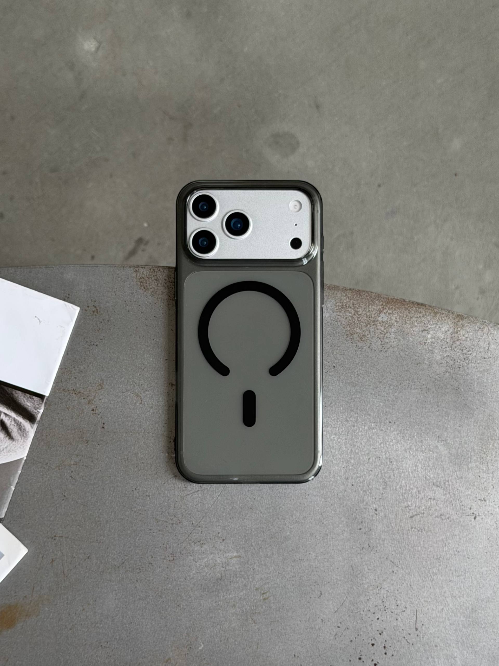 Чехол прозрачный Crystal case с Magsafe на iPhone 17 Pro Max Black