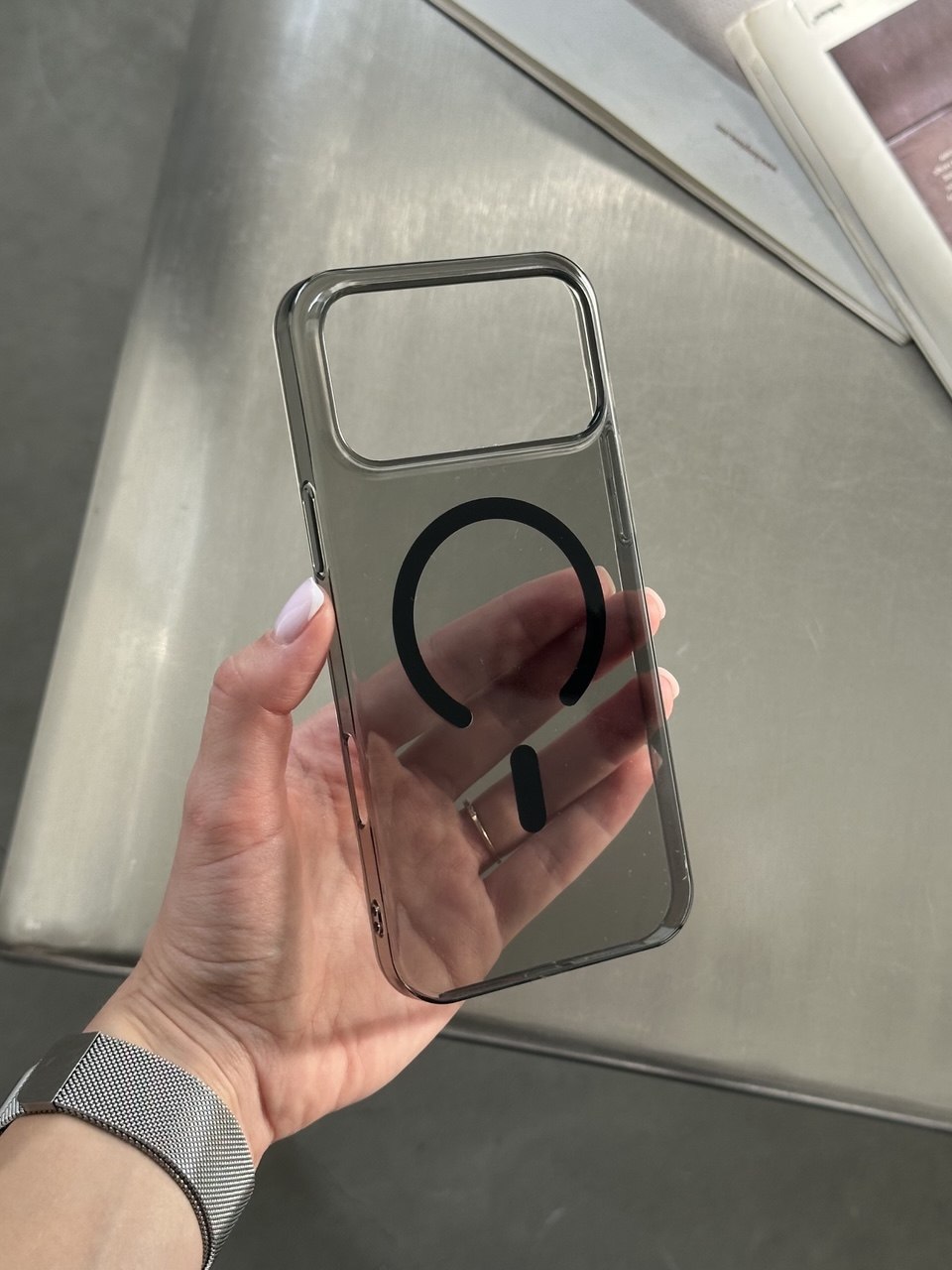 Чехол прозрачный Crystal case с Magsafe на iPhone 17 Pro Max Black