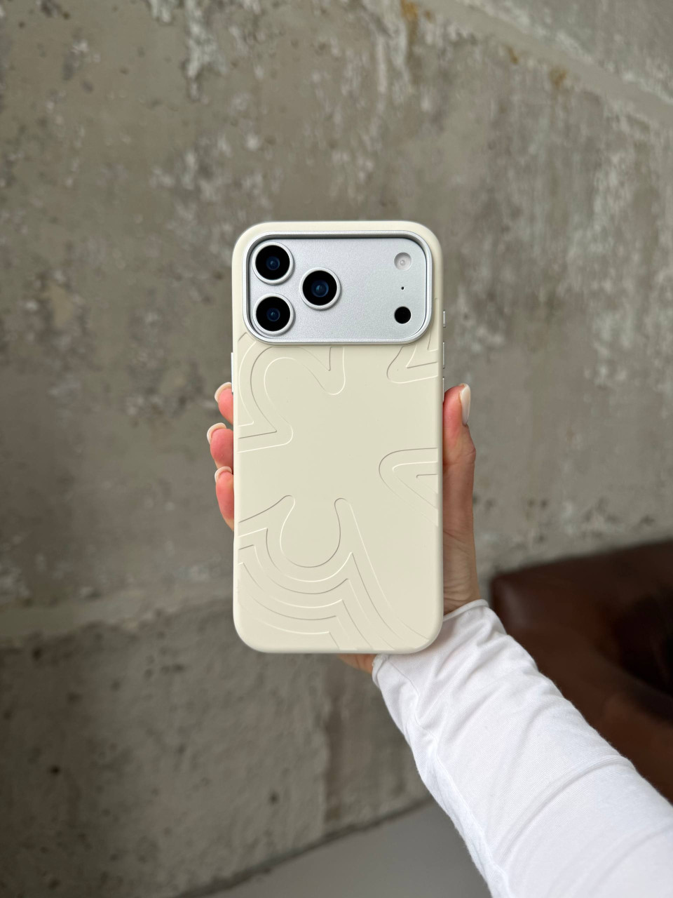 Чохол Flower Silicone Case з Magsafe на iPhone 17 Pro Antique White (05)