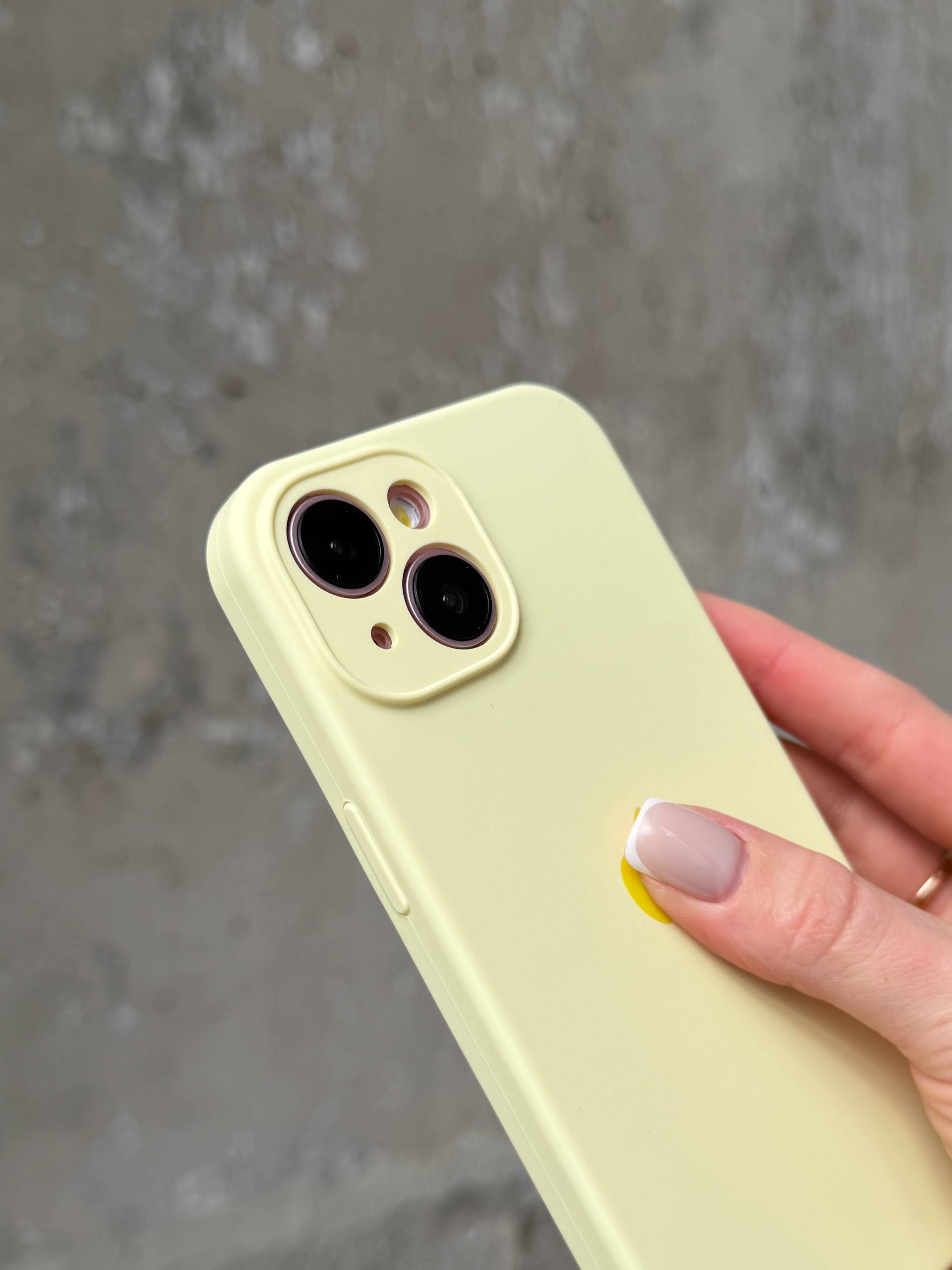 Чехол Silicone case с закрытой камерой на iPhone 13 Mini Cream Yellow #61